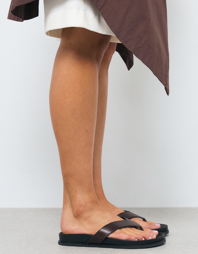AERE - Leather Footbed Thongs - Women's
