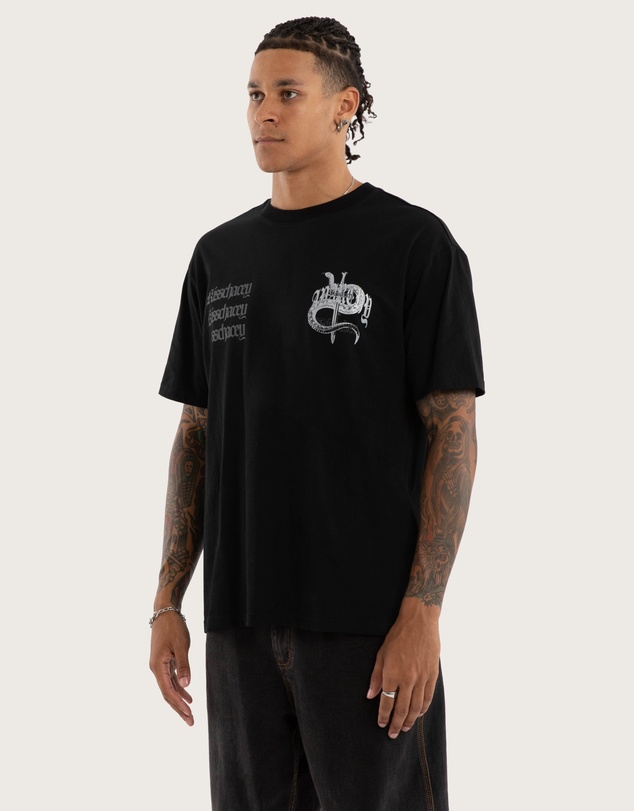 Kiss Chacey - Bedlam Box fit Tee