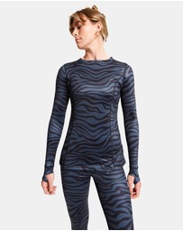 ROJO Outerwear - Women'S Living Best Life Crew Neck Top