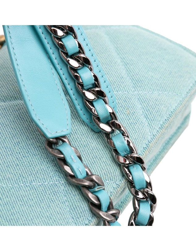 Pre-Loved by Azura Reborn - Pre-Loved Denim 19 Wallet on Chain
