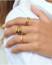 Arms Of Eve - Lorenzo Gold Stacking Ring