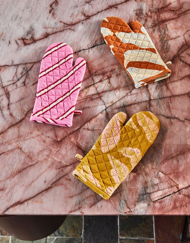 Mosey Me - Meridian Coco Oven Mitt