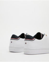 Tommy Hilfiger - Easy Sneakers - Women's