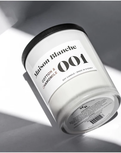 Maison Blanche - 001 Cotton & Chamomile - Large Candle