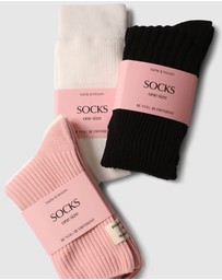 Belle & Bloom - Go For It Classic Ribbed Socks - White