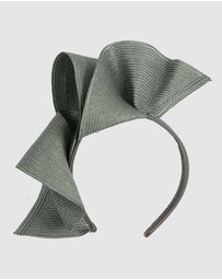 Max Alexander - Large Wavy Olive Racing Fascinator