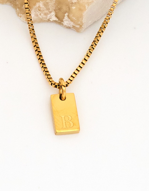 Winona - Afine Alphabet Necklace letter B