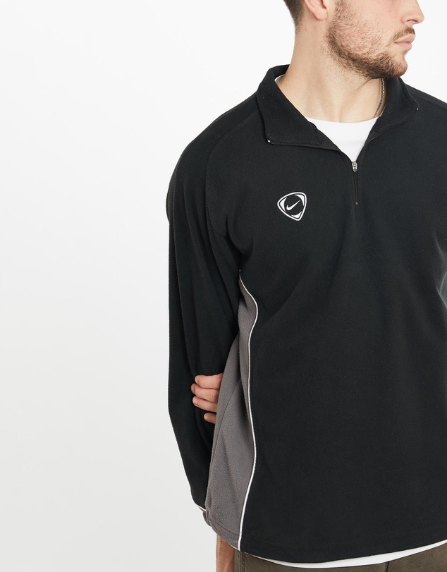 Vintage by The Real Deal - Pre Loved - Vintage Nike SE Orenhofen Leichtathletik Quarter Zip Fleece Sweatshirt