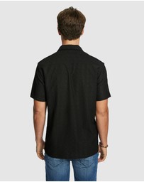yd. - Murdock Textured Shirt