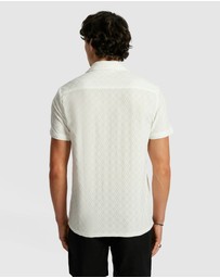 yd. - Murdock Textured Shirt