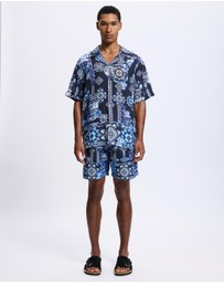 Camilla - Mid Length Boardshorts With Elastic Waist