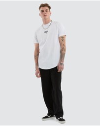 Kiss Chacey - Hunter Dual Curved Tee