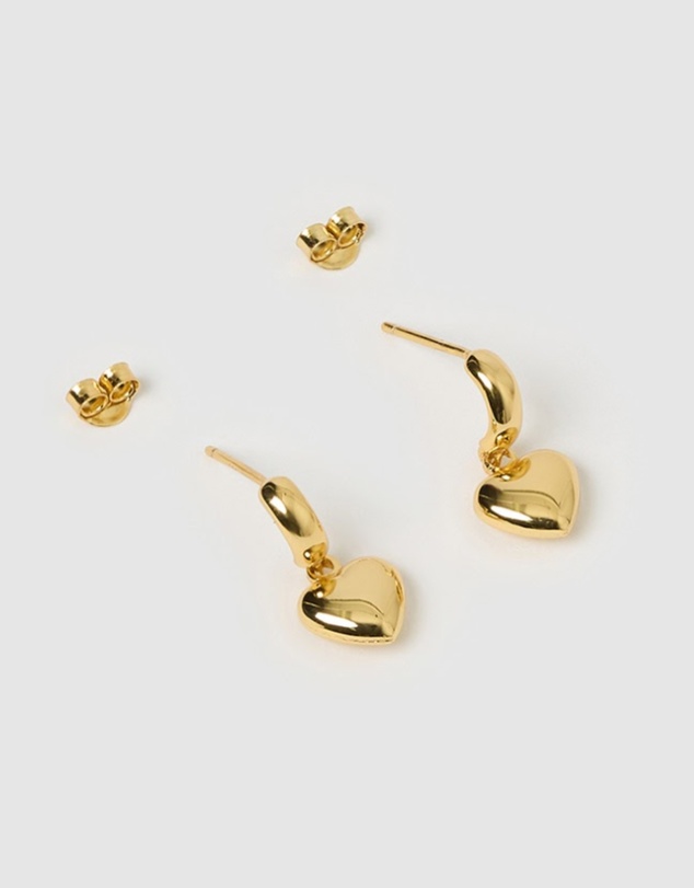 Izoa - Penny Heart Stud Earrings