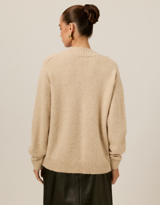 Tussah - Georgia V-Neck Relaxed Jumper