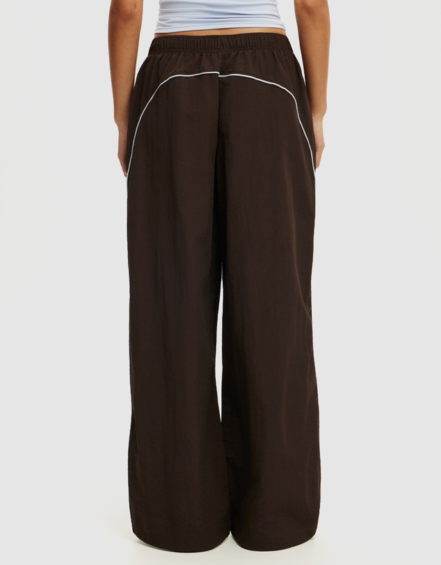 Cotton On Body Active - Off Side Woven Sweatpants