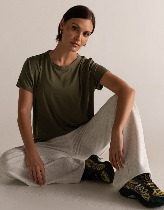 HyperLuxe The Label - Round Neck Shirt