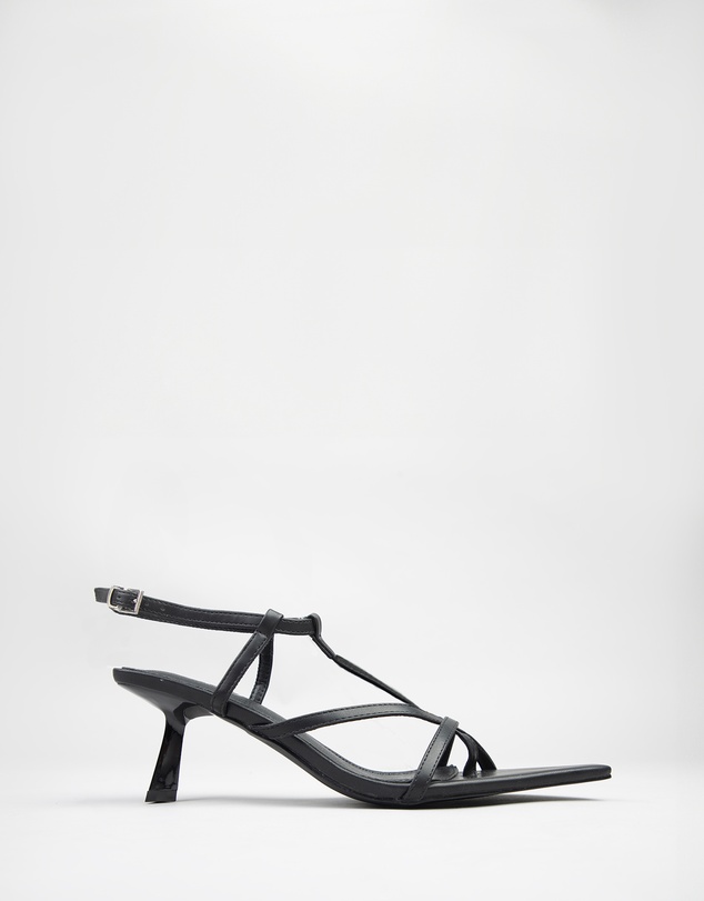 RAID - Layne Pointed Toe Kitten heeled sandals in Black