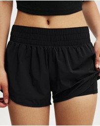 Cotton On Body Active - Active Curve Hem Short