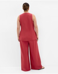City Chic - Plus Size Tori Vest - sienna