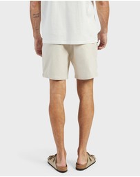Academy Brand - Volley Short
