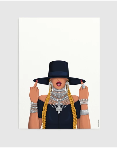 Olive et Oriel - Queen B Formation Art Print
