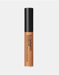 MAC - Studio Fix 36HR Smooth Angles Concealer