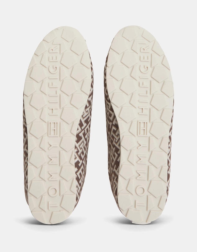 Tommy Hilfiger - Bella Monogram Sneakers - Women's