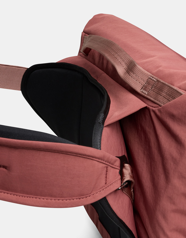 Bellroy - Venture Messenger 16