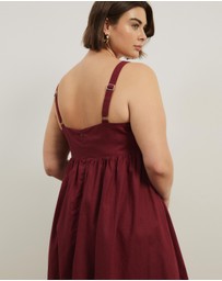 Atmos&Here Curvy - Fern Empire Line Midi Dress