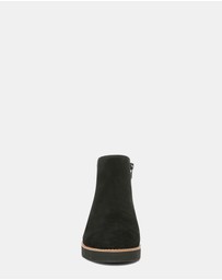 Vionic - Brionie Chelsea Boot - Black Suede