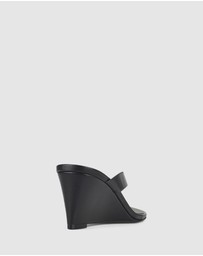Siren - Chloe Thong Wedges