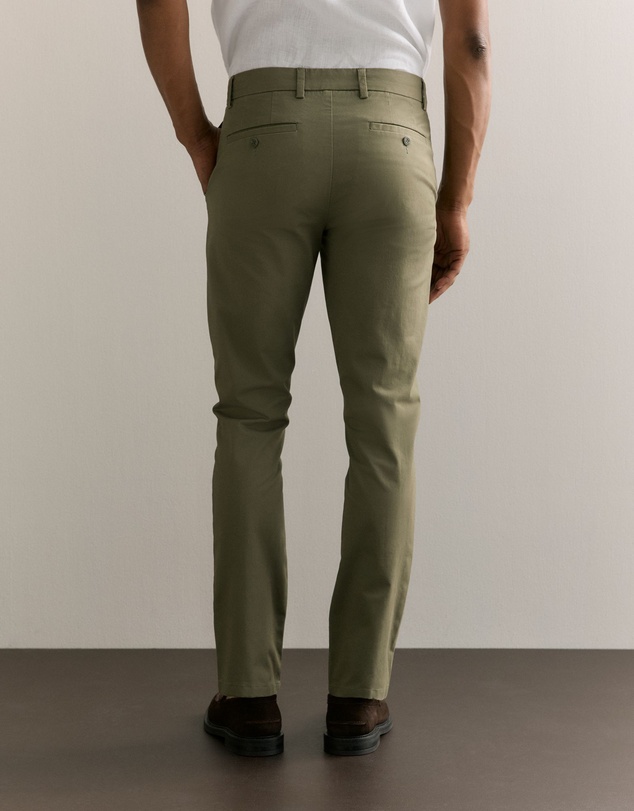 Trenery - Slim Fit Chino Pant in Hunter Green