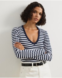 Atmos&Here - Deep V-Neck Long Sleeve T-Shirt
