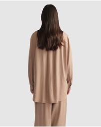 Decjuba - D-Luxe Collarless Shirt