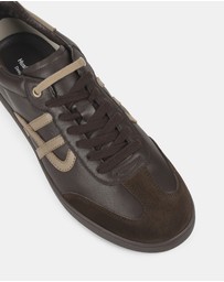Hush Puppies - Trackside M
