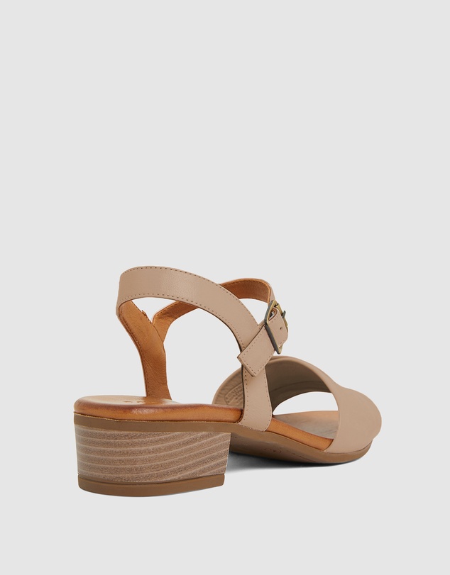 Easy Steps - Maisy