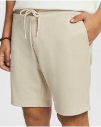 yd. - Avenue Jersey Short