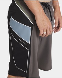 Volcom - Mens Team Mod 20