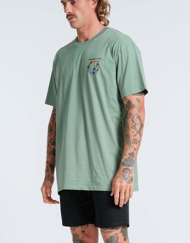 Vacancy Co - Peace & Leisure Tee