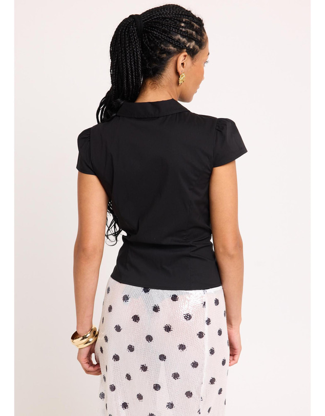 Alice In The Eve - Valeria Keyhole Shirt
