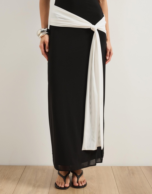 Atmos&Here - Lacey Contrast Mesh Midi Dress