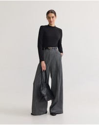 Oxford - Allison Long Sleeve Knit Top
