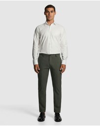 yd. - Moss Zane Slim Dress Pant