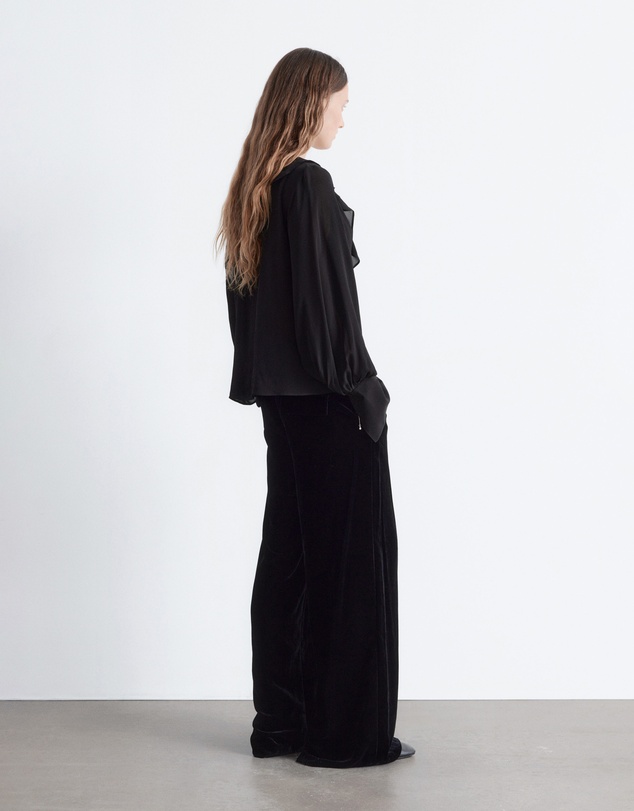 & Other Stories - Ruffle V-Neck Blouse