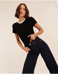 AERE - Ivy Contrast Bind T-Shirt