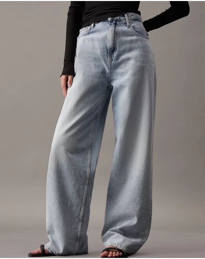 Calvin Klein Jeans - High Rise Relaxed Jeans