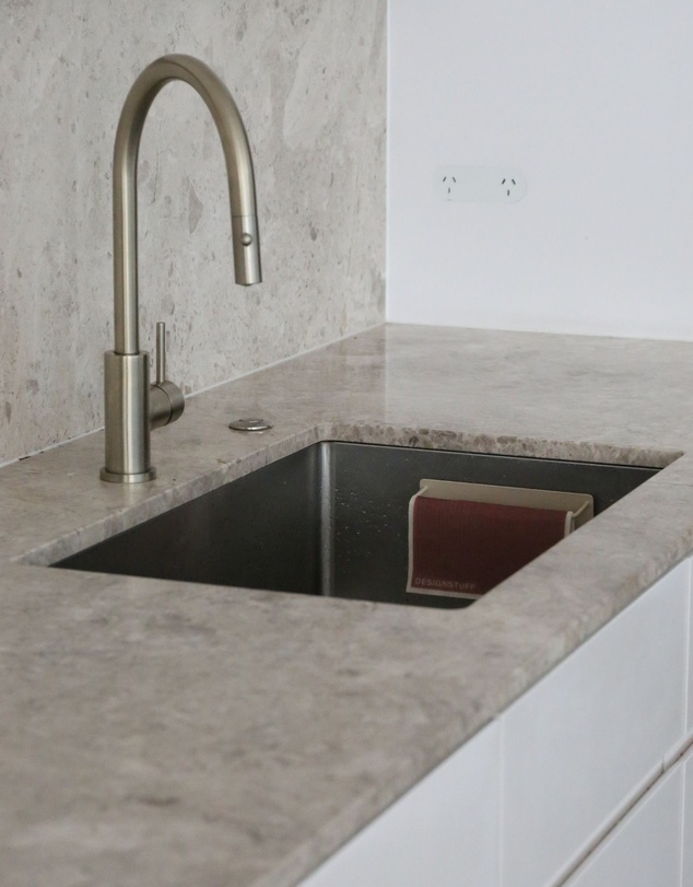 DESIGNSTUFF - DRIP Dish Cloth Holder