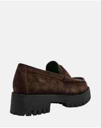 Steve Madden - Langsten-CN Brown Suede Loafers