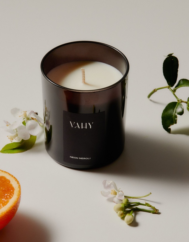 Vahy - Neon Neroli Candle