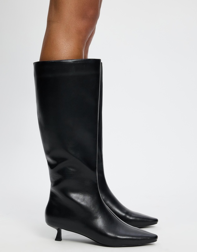 Dazie - Olivia Kitten Heel Boots